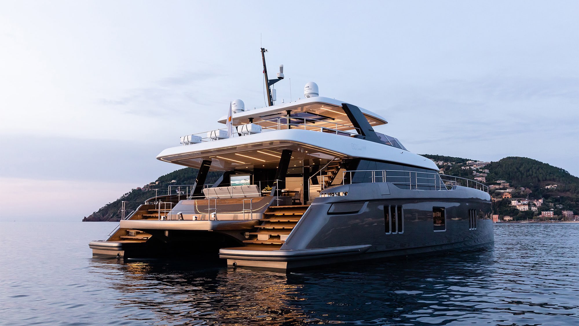 catamaran luxury yachts for sale