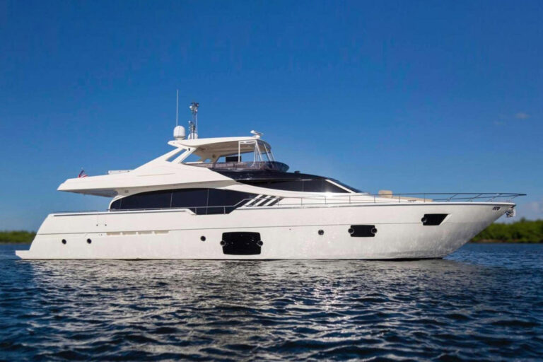 costo ferretti yacht 1000