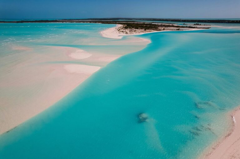 yacht for hire bahamas