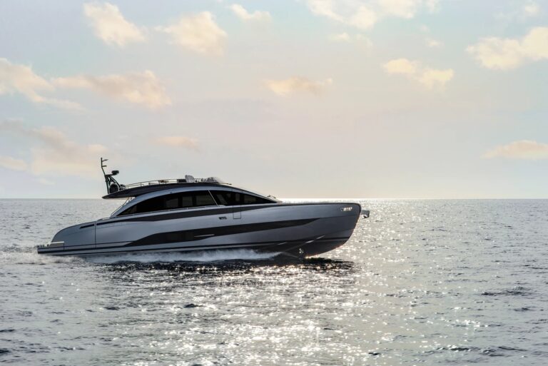 Pershing GTX70 Yachts for Sale